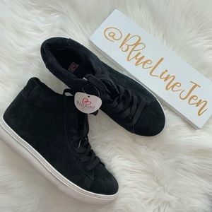 Blondo | Poshmark
